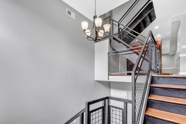 Foto del edificio - 520 N Chester St