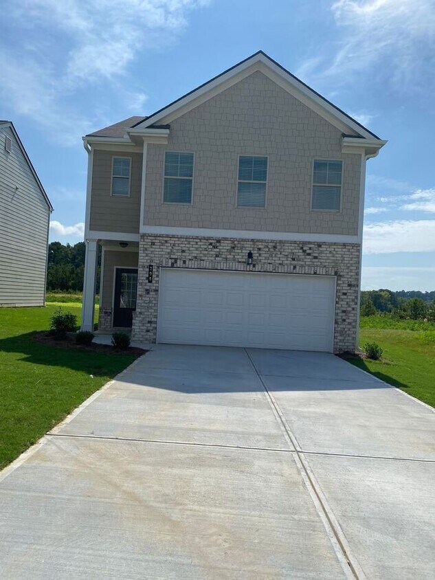 208 Vickery Ln, Calhoun, GA 30701 House Rental in Calhoun, GA
