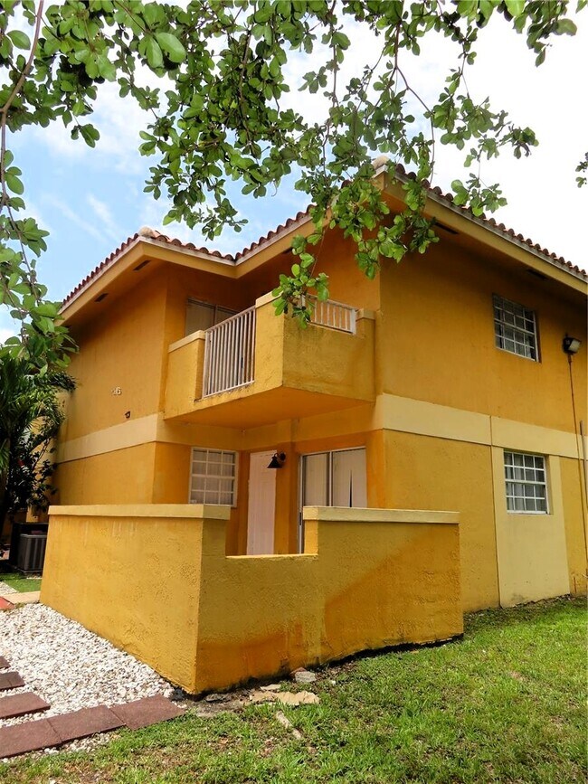 Building Photo - 13894 SW 65th Ter