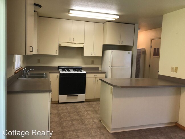 Building Photo - 2 br, 1 bath House - 3674 Patricks Point D...