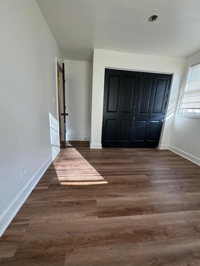 Foto del edificio - 390 Cologne Dr SE