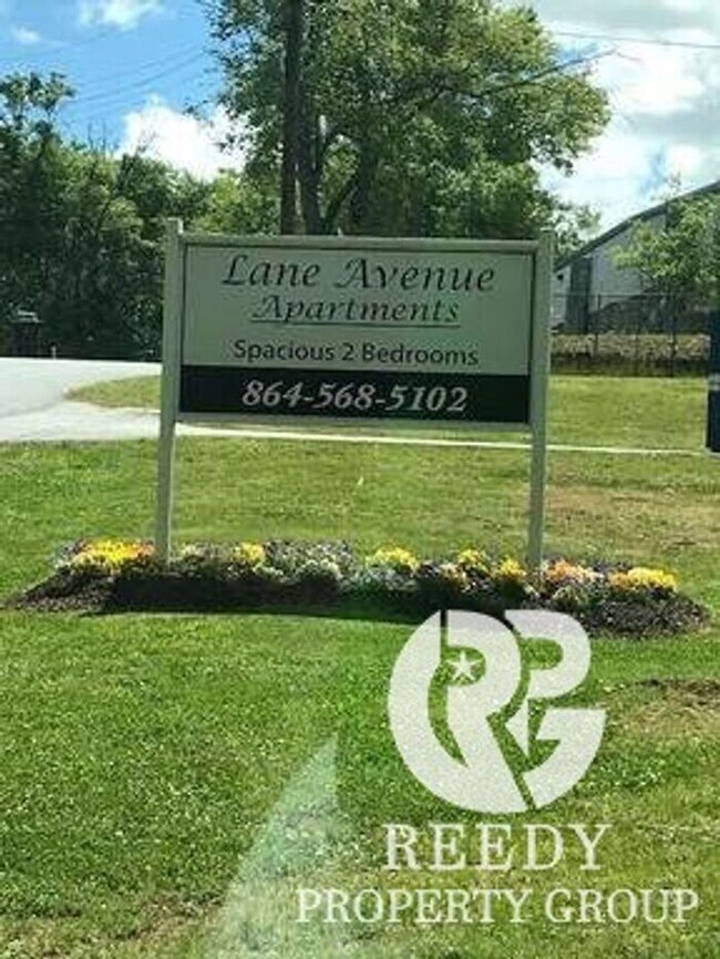 Foto del edificio - 17 Lane Ave