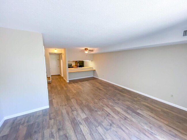 Foto del edificio - 746 M.L.K. Jr Blvd