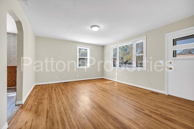 Foto del edificio - Rosewood Home