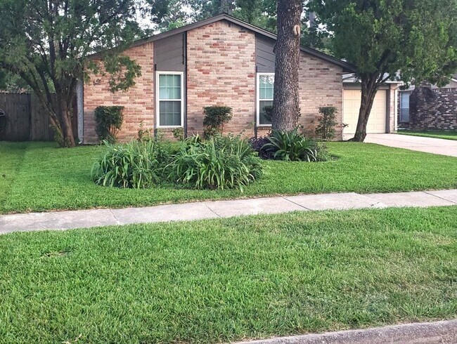 Foto del edificio - 6922 Foxside Ln