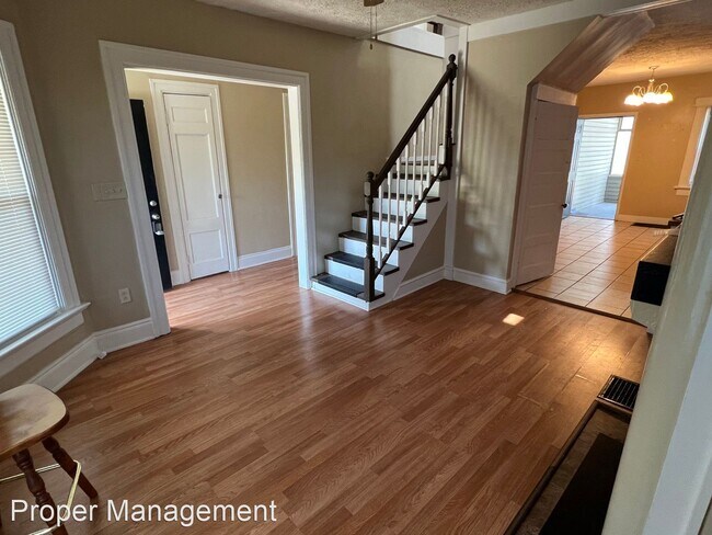 Building Photo - 4 br, 1.5 bath House - 1156 Haviland Ave