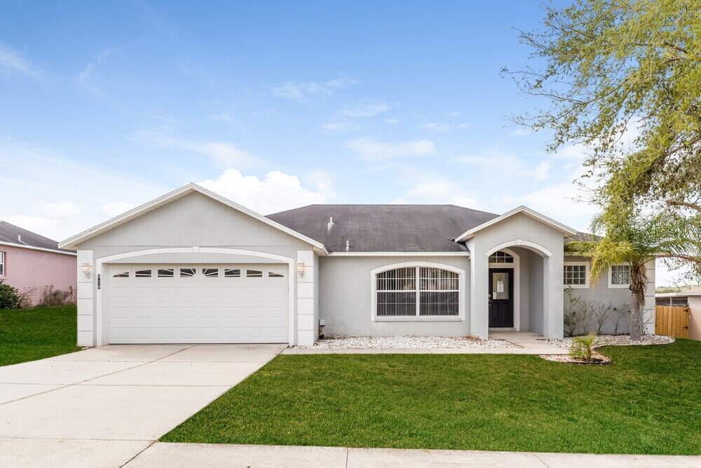 Foto principal - 819 Shore Breeze Way