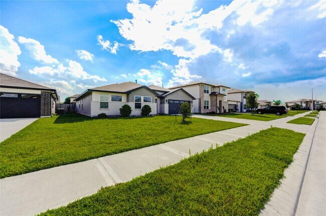 Building Photo - 1826 Sandy Trail Ln