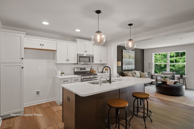 Building Photo - 151 Beech Tree Ct