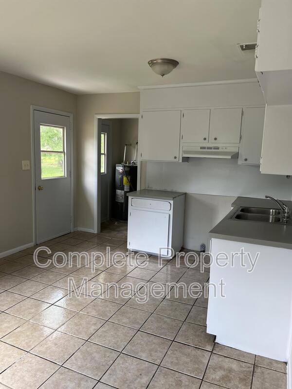 Foto del edificio - 2128 Snavely Ave SW