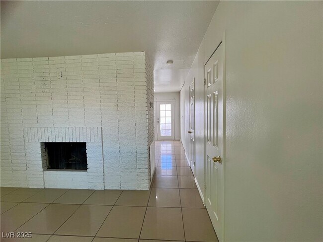Foto del edificio - 109 Greenbriar Townhouse Way
