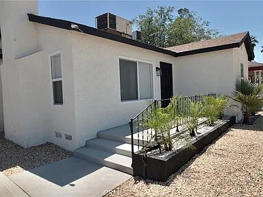 Building Photo - 312 E Fredricks St