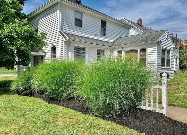 Foto del edificio - 3932 Meadowbrook Blvd