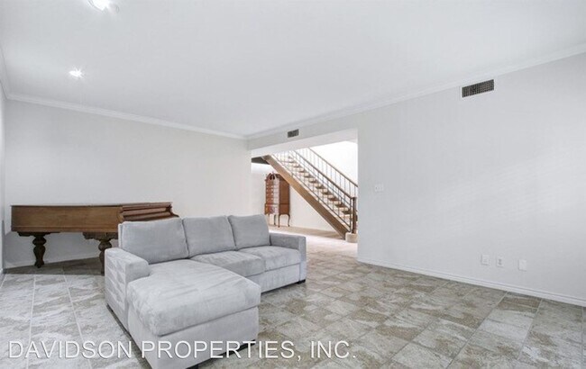 Foto del edificio - 3 br, 2.5 bath House - 7731 Broadway #F34