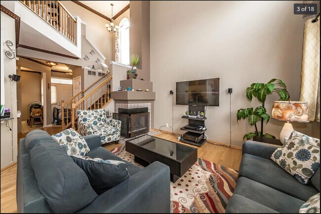 Foto del edificio - 5397 Mayflower Ct