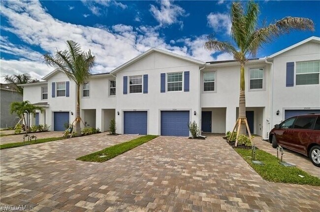 Building Photo - 15141 Wildflower Cir