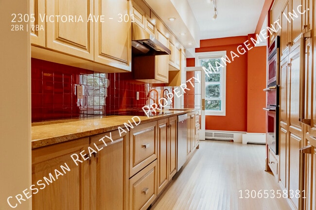 Building Photo - Beautiful 2 bed, 2 Bath apartment located Downtown Regina