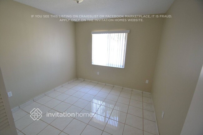 Foto del edificio - 16871 SW 144th Pl