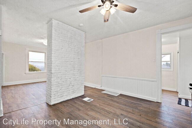 Building Photo - 2 br, 1 bath House - 1916 New York Avenue