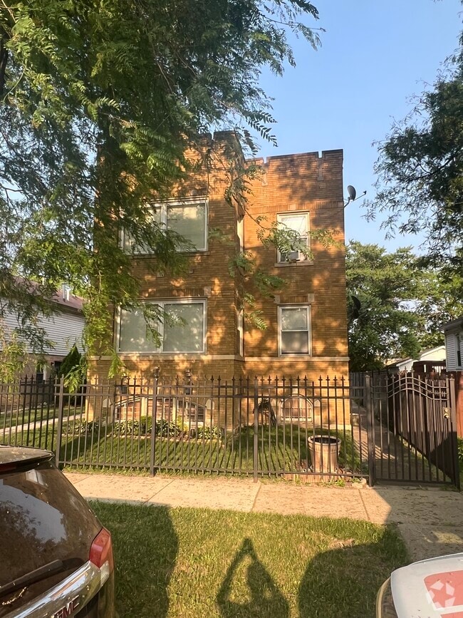 Building Photo - 11341 S Church St