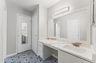 Building Photo - 1508 Early Ln