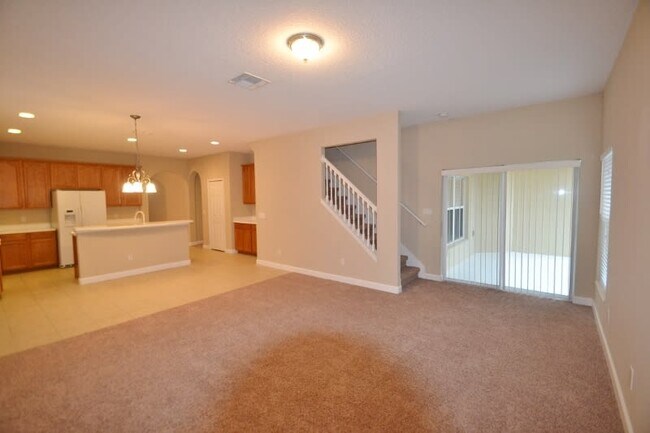 Building Photo - 5054 Legacy Oaks Dr