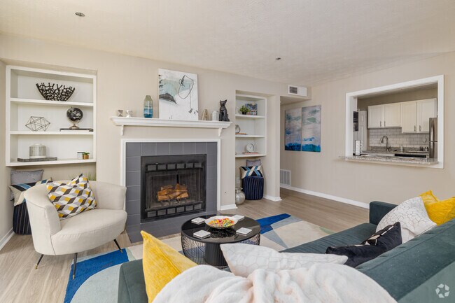 2HAB, 2BA - 1,268 ft² - Sala de estar - Summit Pointe