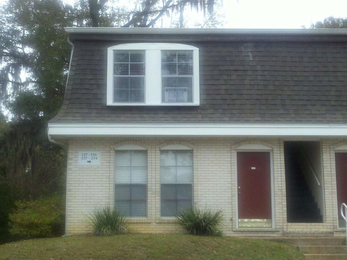 Primary Photo - 2020 Continental Ave