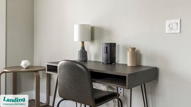 Foto del edificio - 24002 Colonial Pkwy