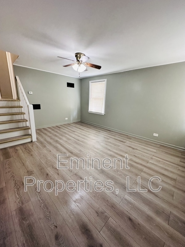 Foto del edificio - 8357 S Hoyne Ave