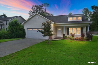 Building Photo - 1525 Regan Ct