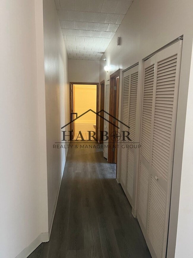 Foto del edificio - Oak Tree Flats - 1105 - 101