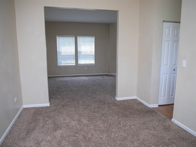 Building Photo - 1801 Thornapple Way