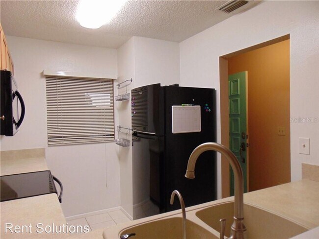 Foto del edificio - 2 br, 2 bath House - 8151 Heatherwood Drive