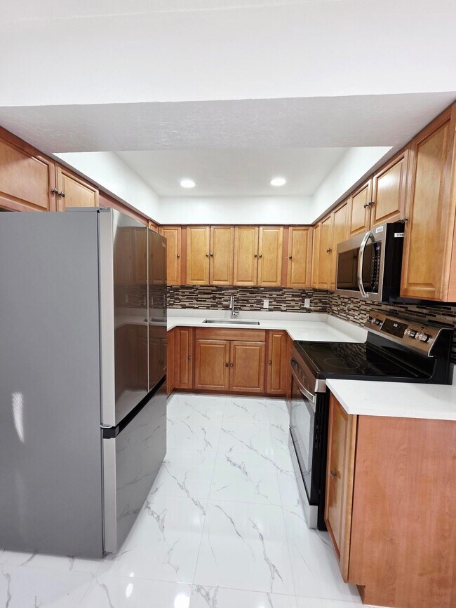 Foto del edificio - 4778 Carver St