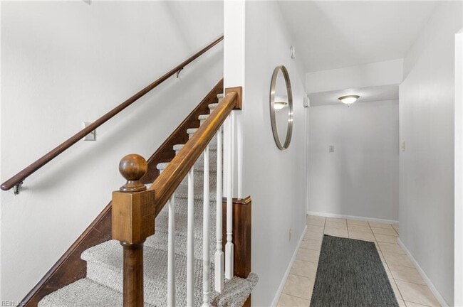 Building Photo - 1284 Grassy Hollow Pl