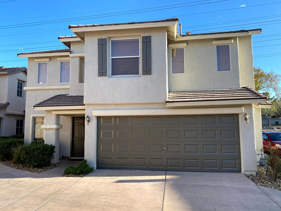 Foto principal - 10343 Keystone Pastures St