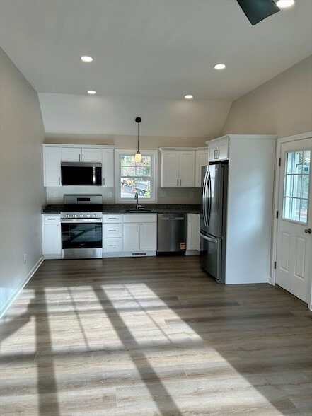 Foto del edificio - 265 Dunstable Rd