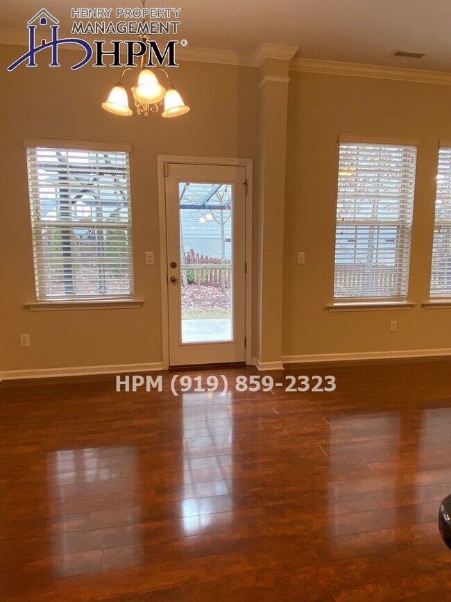 Building Photo - 3 Bedroom House in 12 Oaks Subdivision