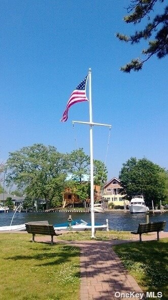 Building Photo - 30 Watergate Ln