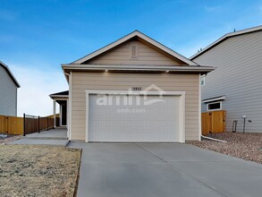 Building Photo - 13937 E 101st Ave