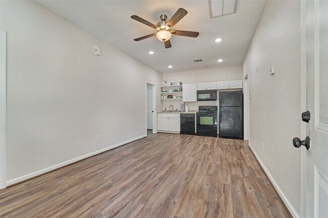 Foto del edificio - 18147 Firepine Ln