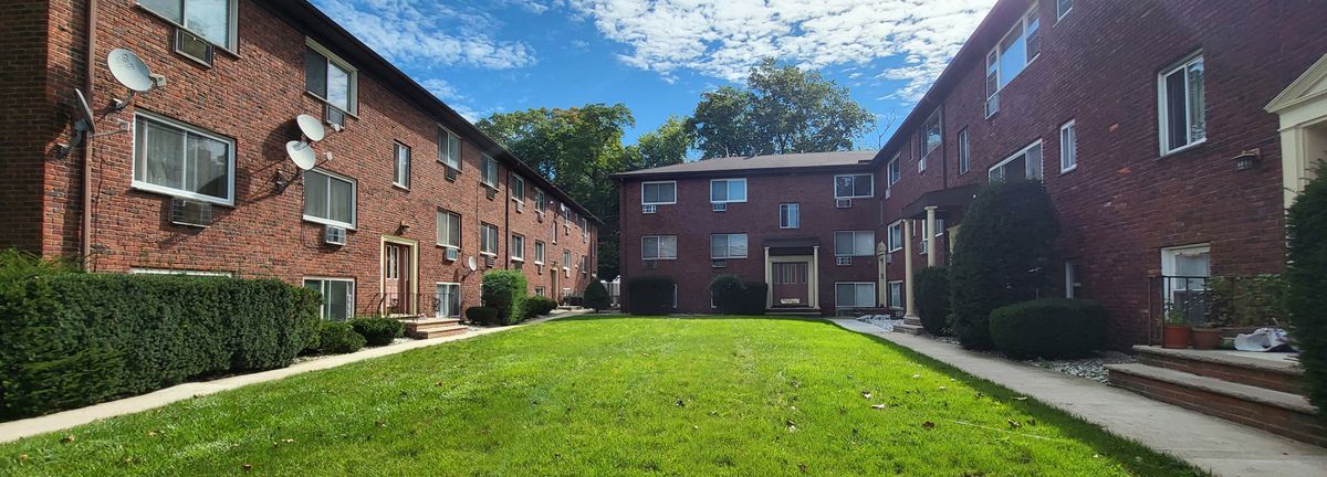 Primary Photo - 378 Valley St