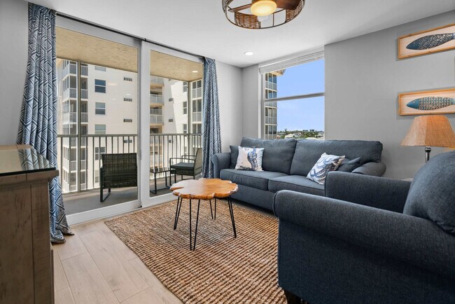 Foto del edificio - 5600 Bonita Beach Rd SW