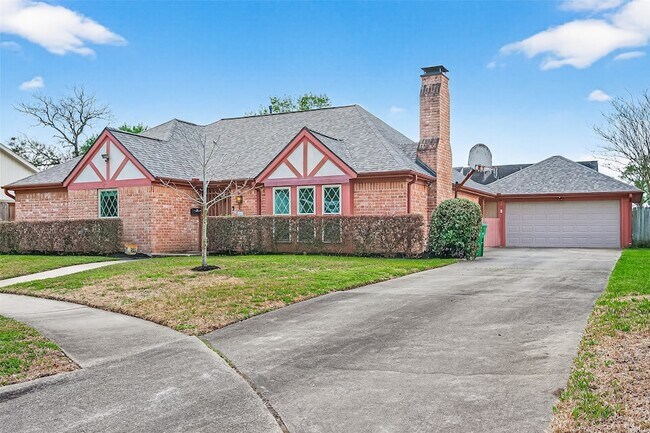 Foto del edificio - 6207 Claridge Dr