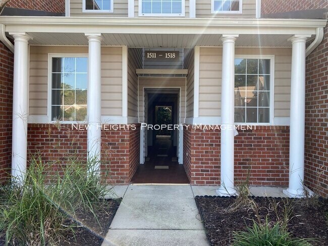 Foto del edificio - 1512 Deene Park Cir
