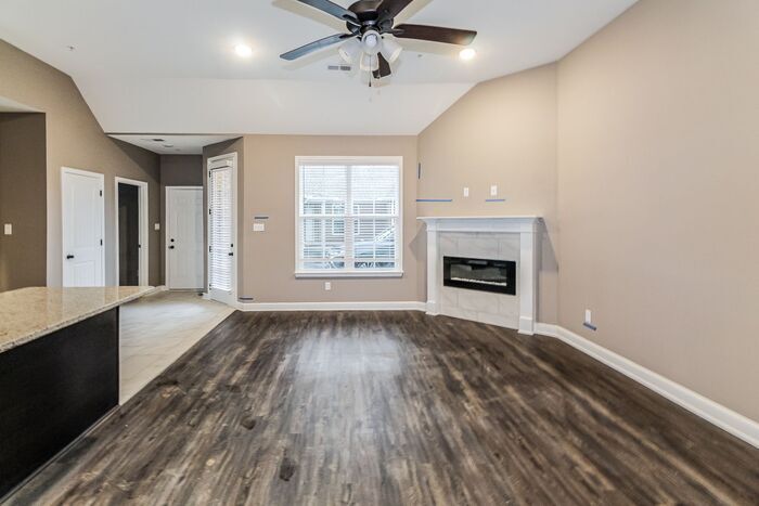 Primary Photo - Now Leasing Olive Branch Condo Gated Commu...