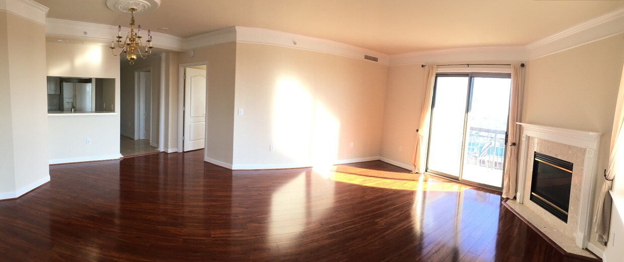 Sala de estar - 901 North Monroe Street