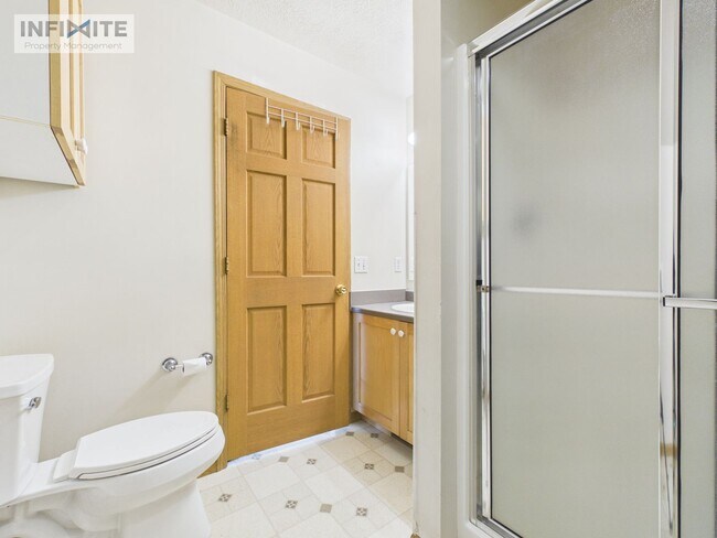 Foto del edificio - Cozy 3 Bedroom Home with 2-Car Garage in Prime West Bozeman Location