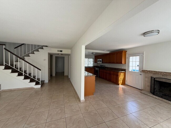 Foto del edificio - 5867 Cape Horn Dr